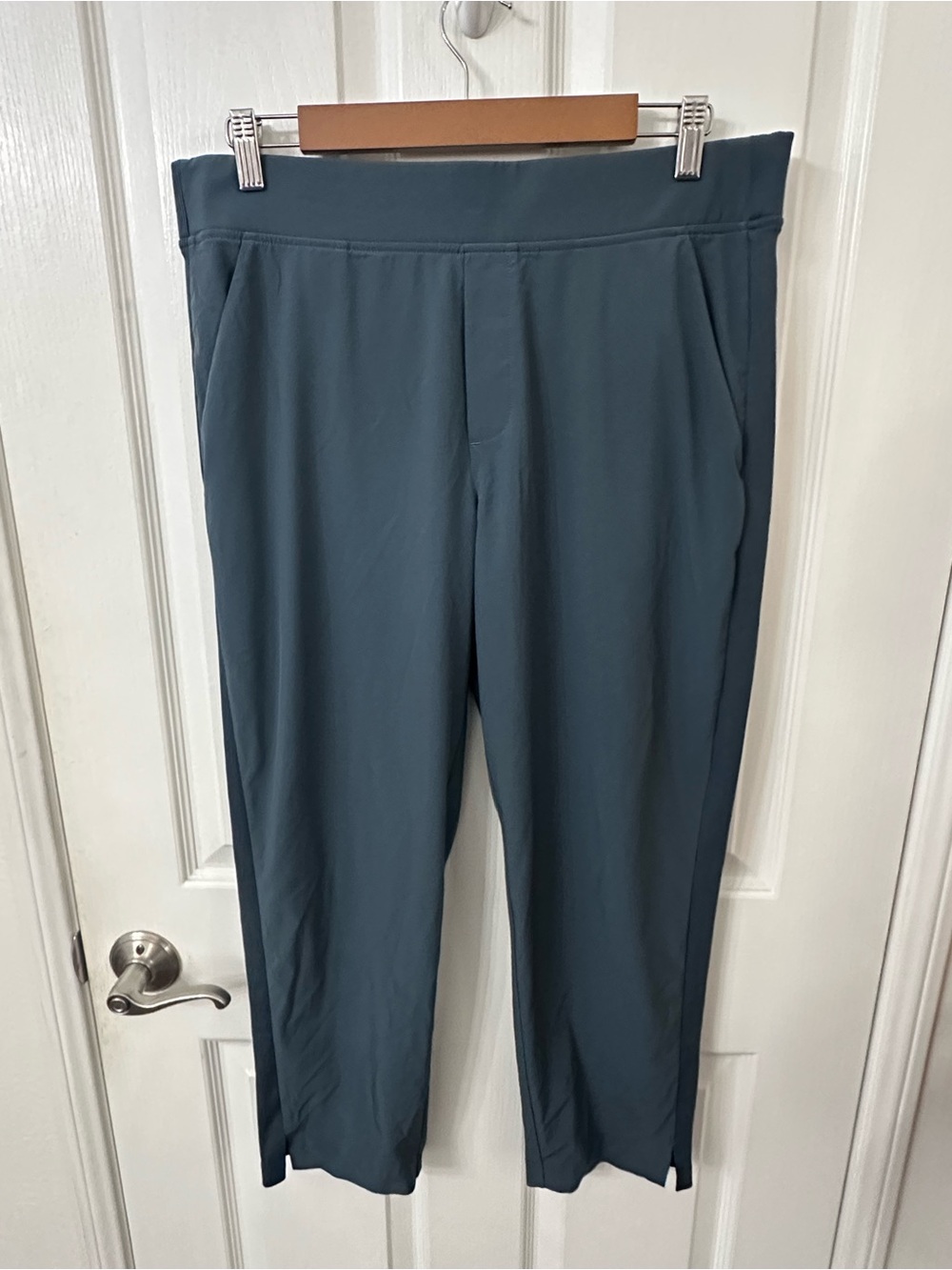 Athleta Brooklyn Mid Rise Ankle Pants Blue Teal 12 Petite 12P - Picture 1 of 4